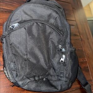 Everest mini bag for taking the best hikes ever